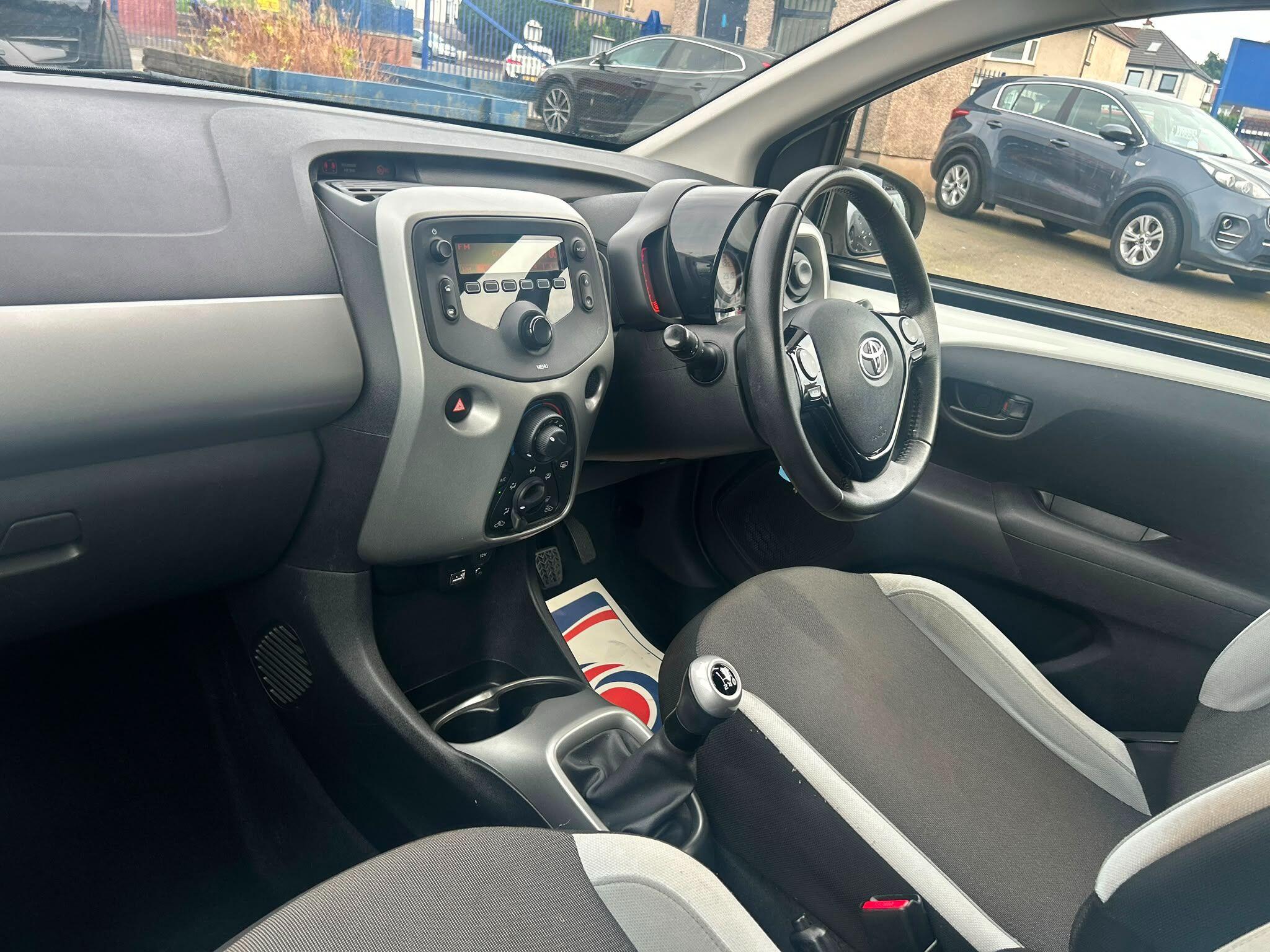 Toyota Aygo view 13