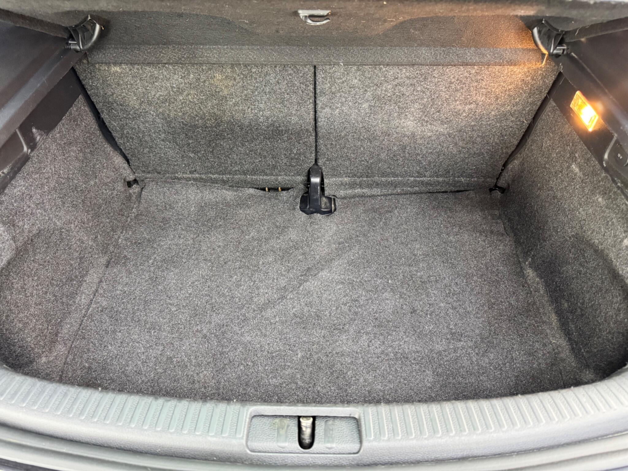 Volkswagen Scirocco view 45