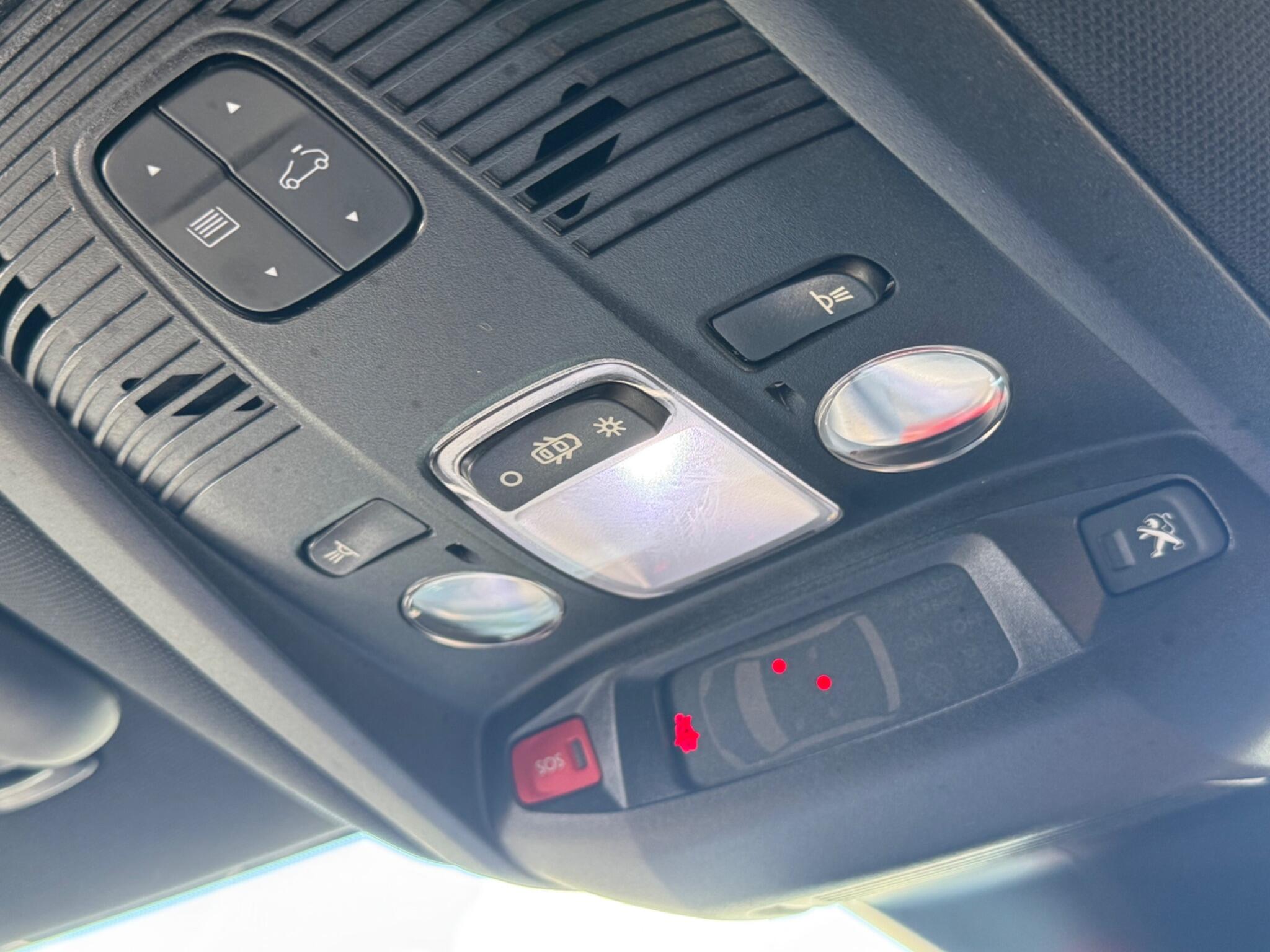 Peugeot 3008 view 37