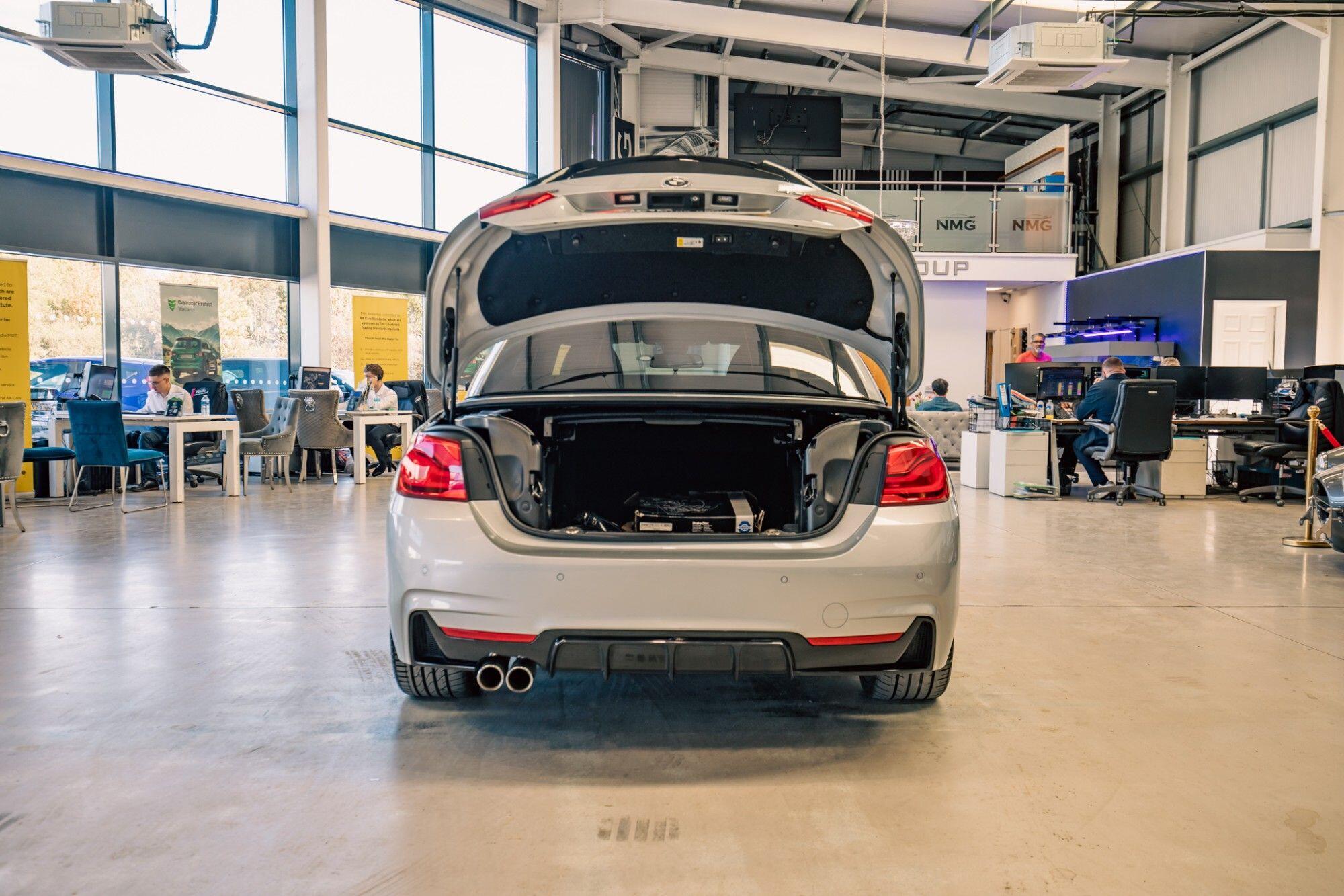 BMW 4 Series view 30