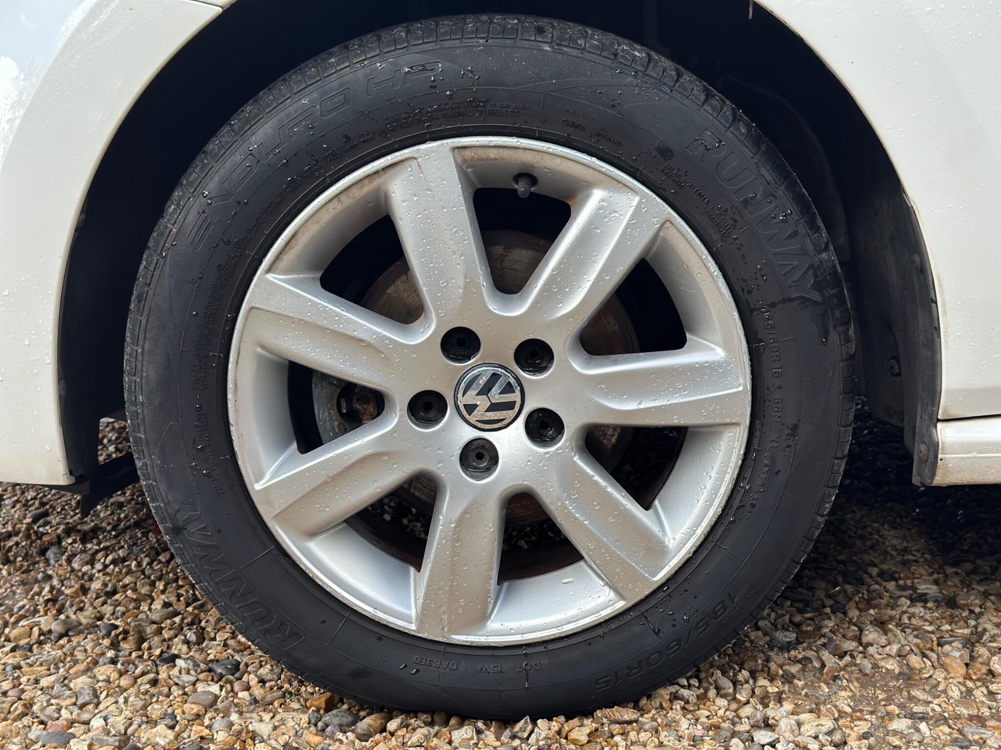 Volkswagen Polo view 57