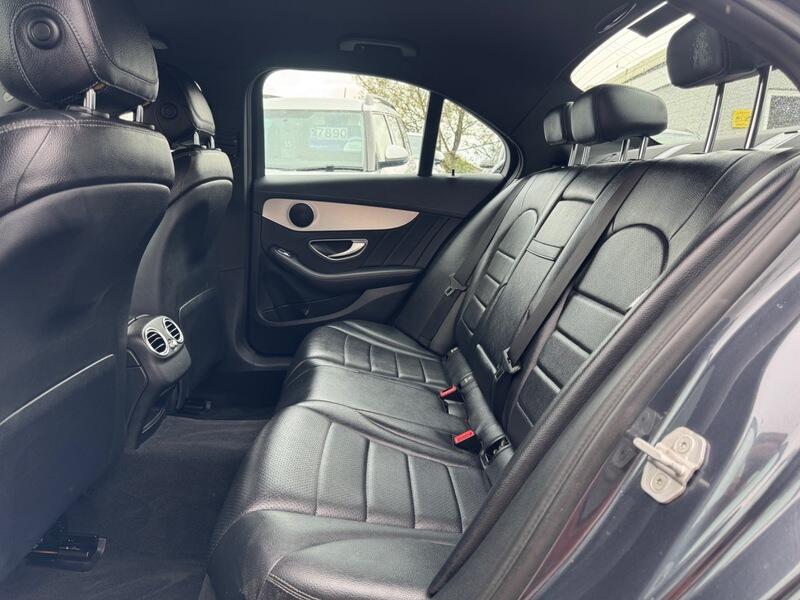 Mercedes-Benz C Class view 19