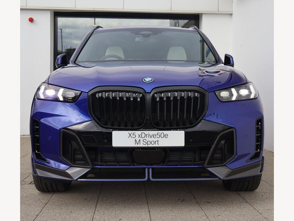 BMW X5 view 7