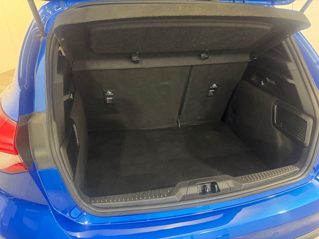 Ford Focus view 72