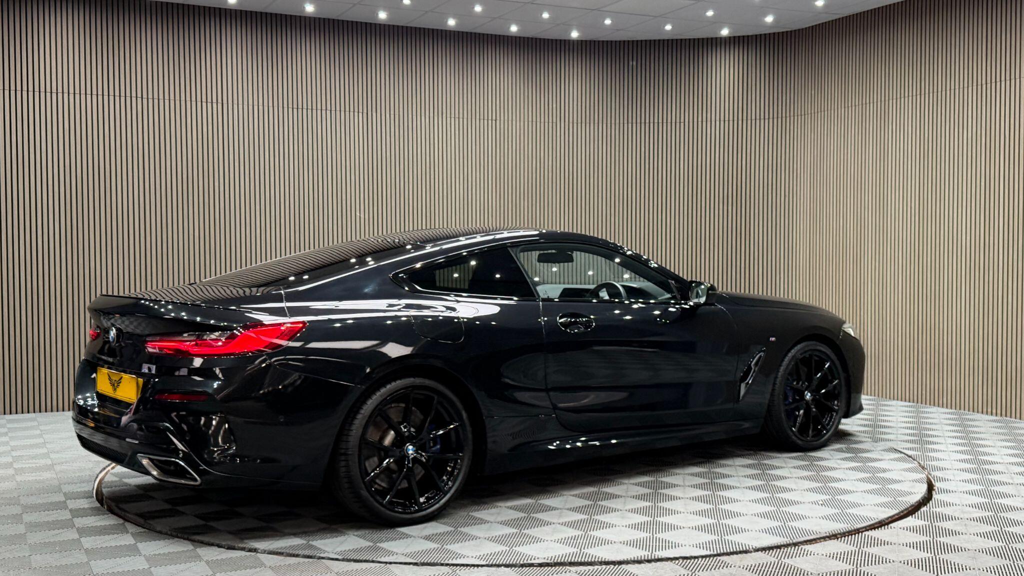 BMW 8 Series view 44