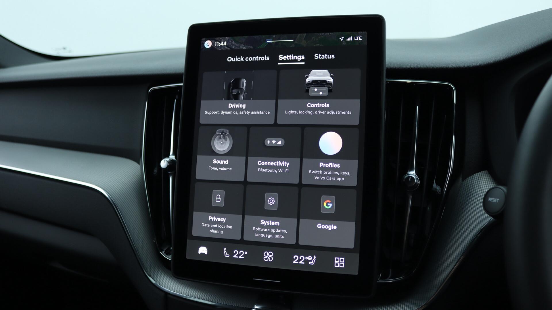 Volvo XC60 view 38