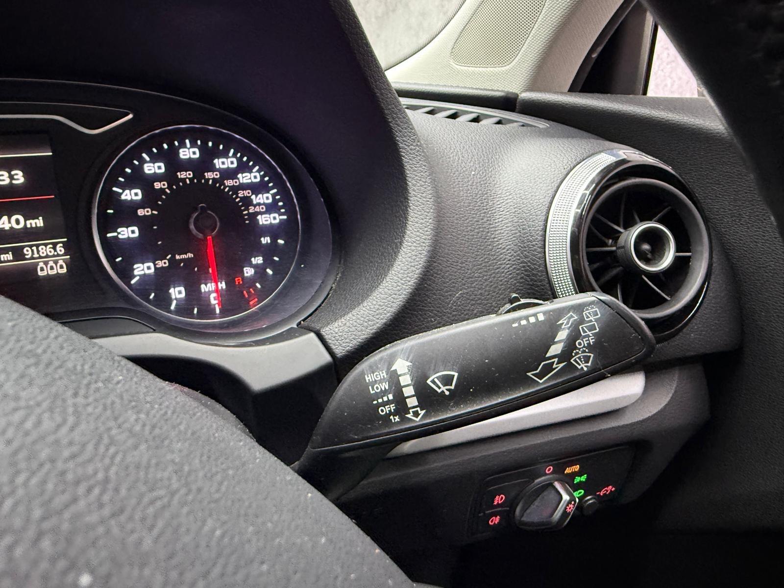 Audi A3 view 24