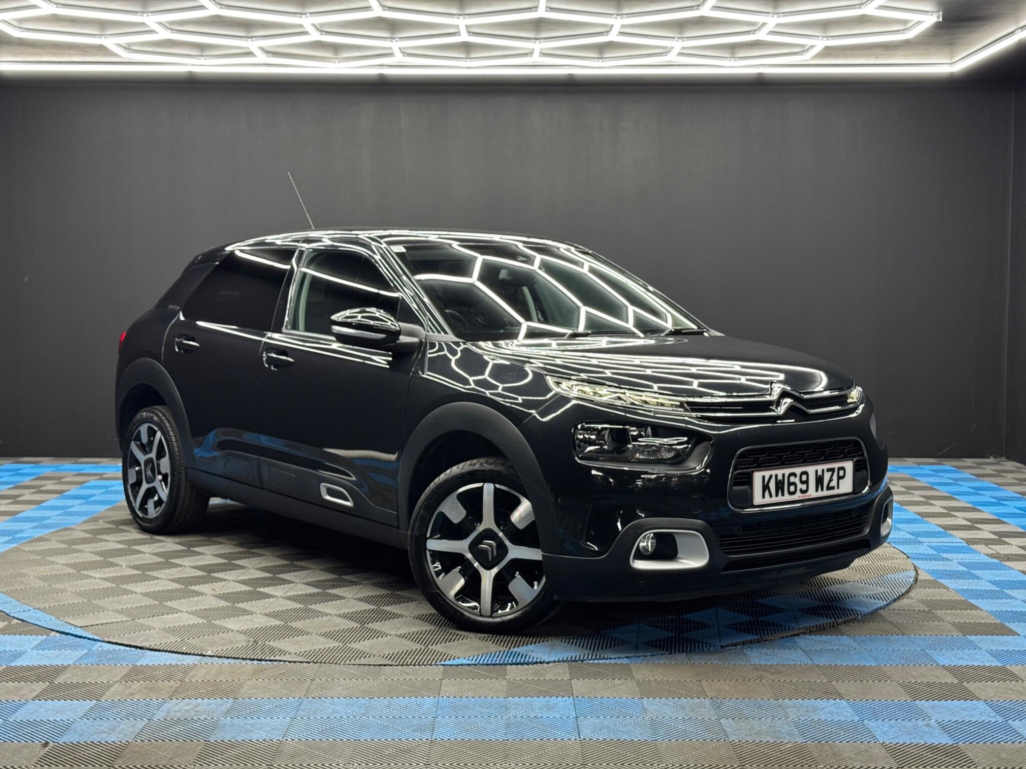 Citroen C4 Cactus main image