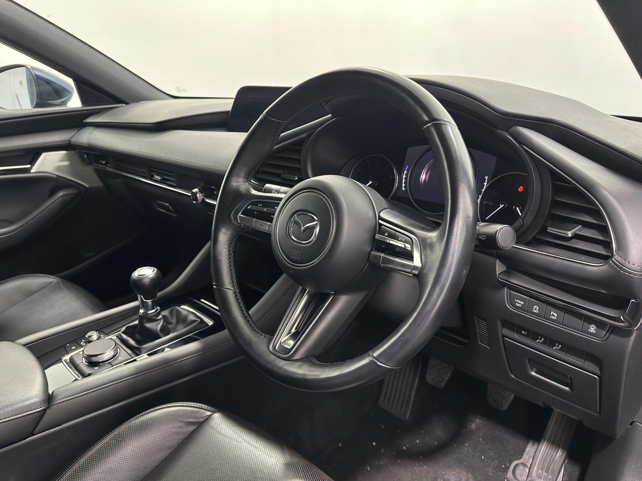 Mazda Mazda3 view 10