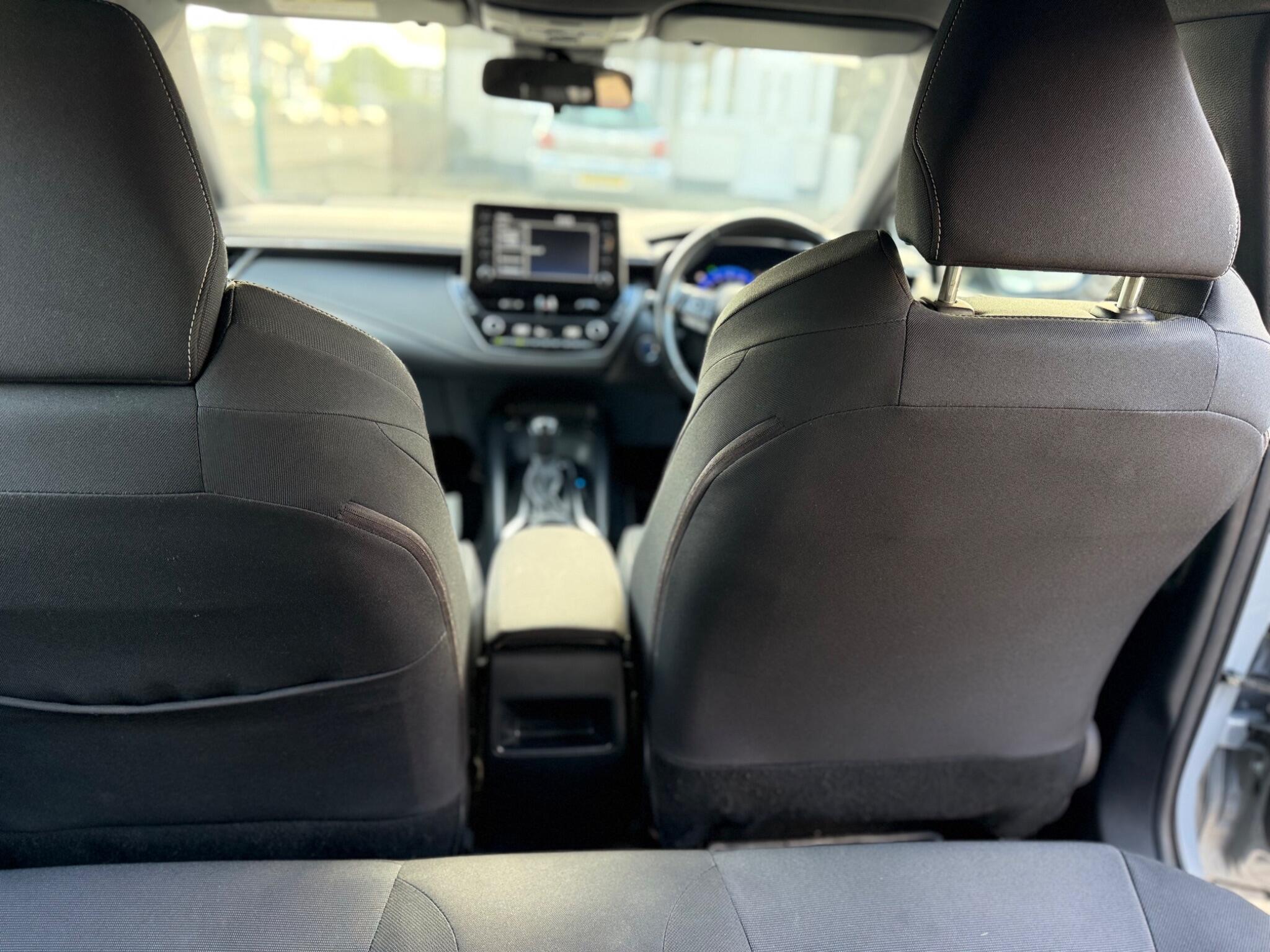 Toyota Corolla view 15