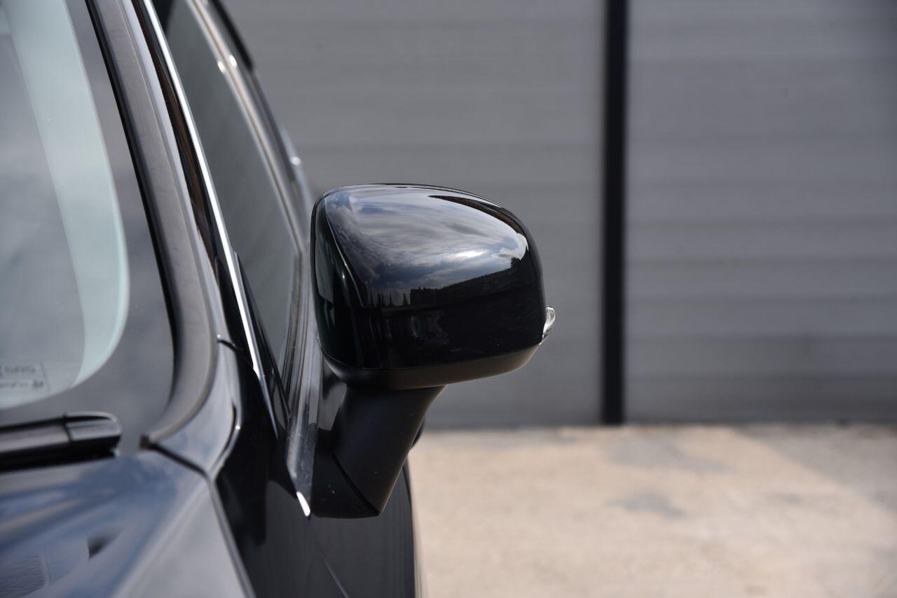 Volvo XC60 view 16
