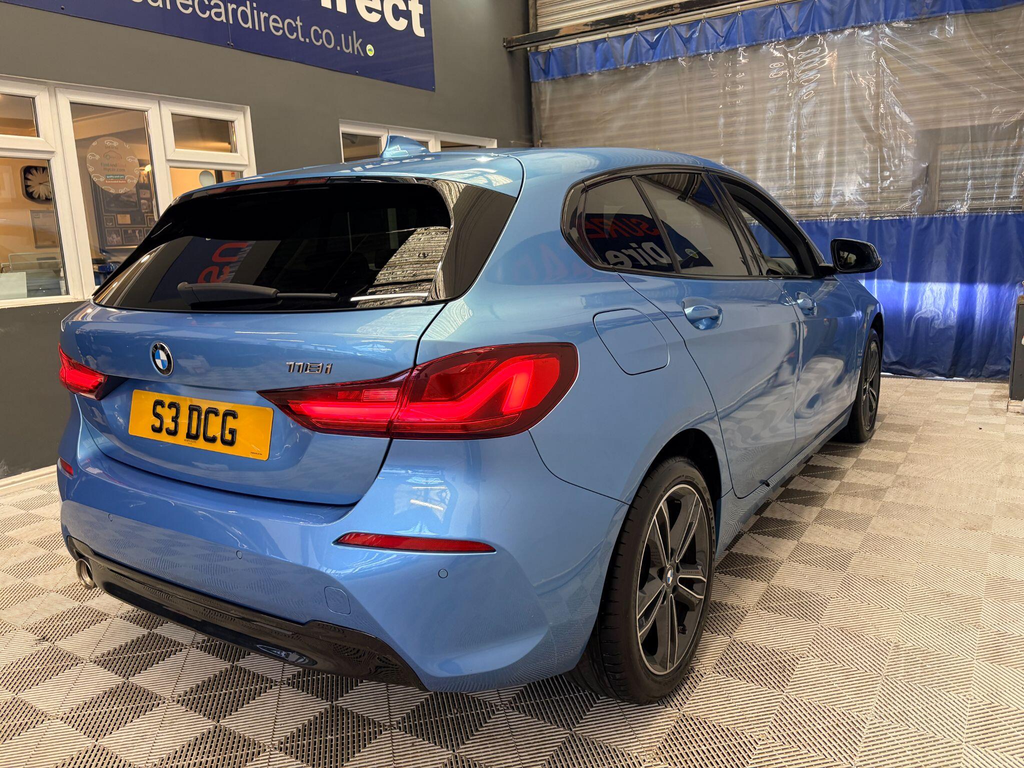 BMW 1 Series view 13