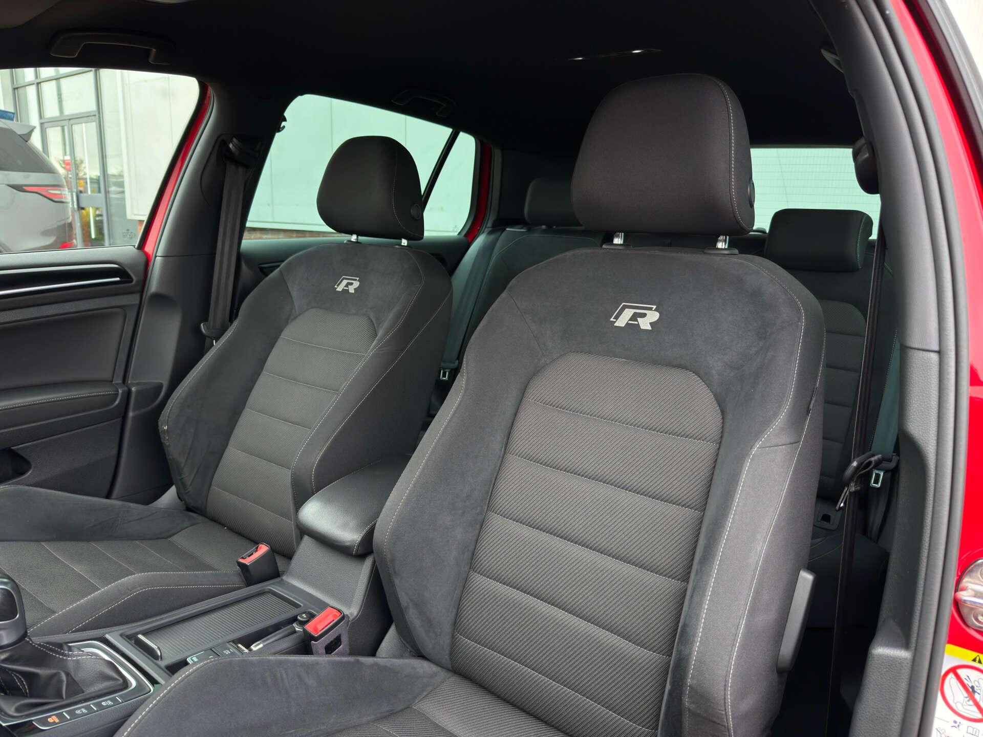 Volkswagen Golf view 50