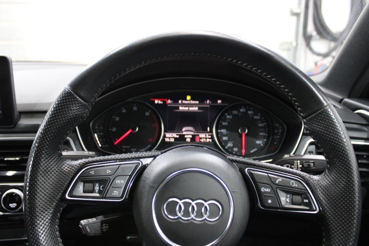 Audi A4 view 20
