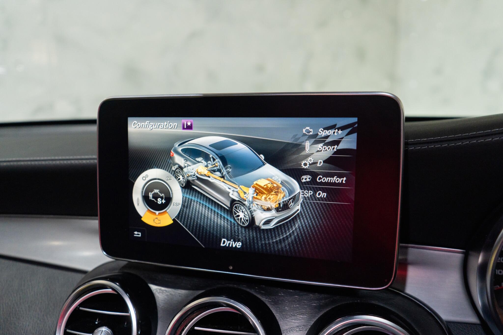 Mercedes-Benz GLC view 27