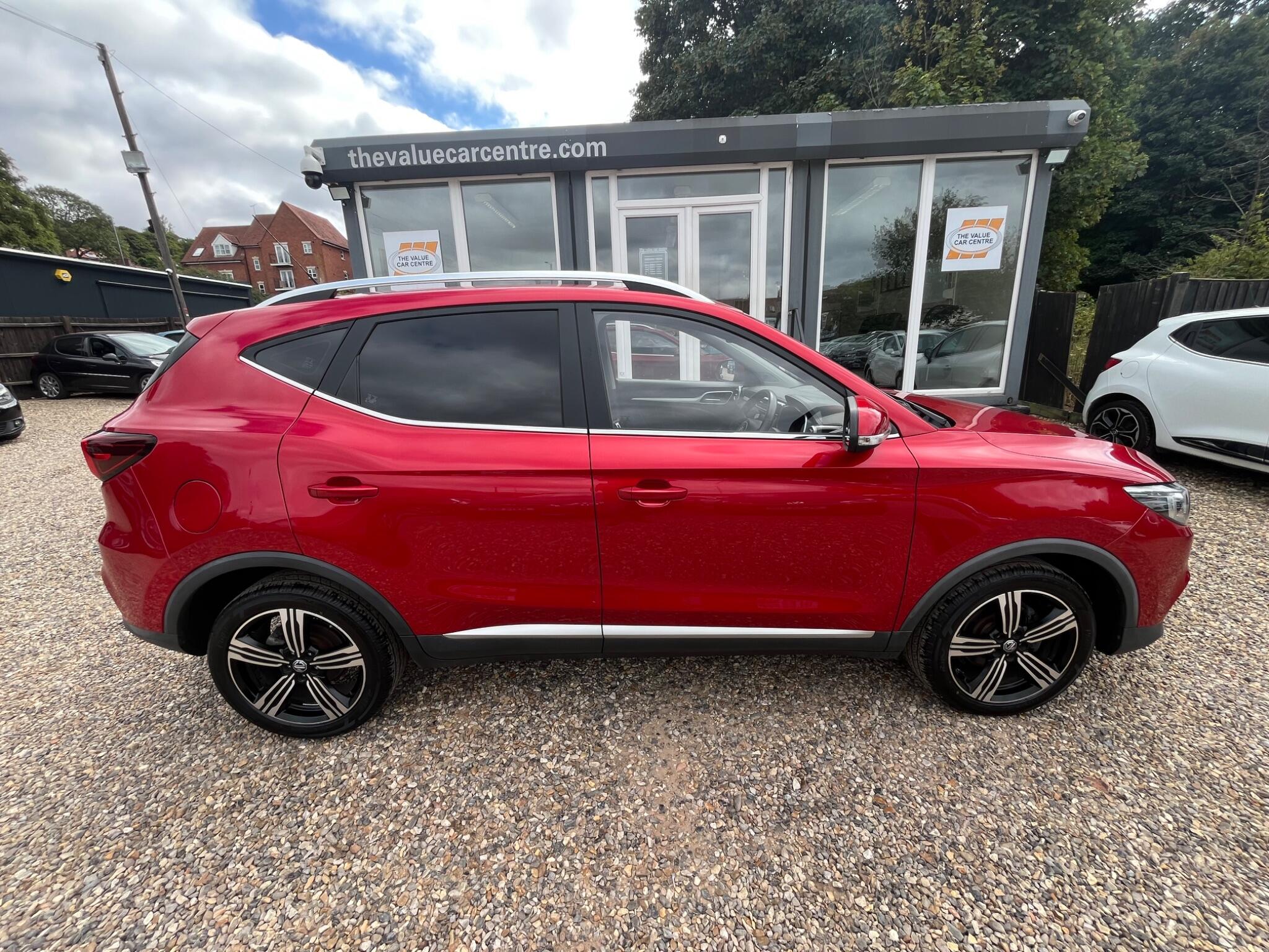 MG MG ZS view 3