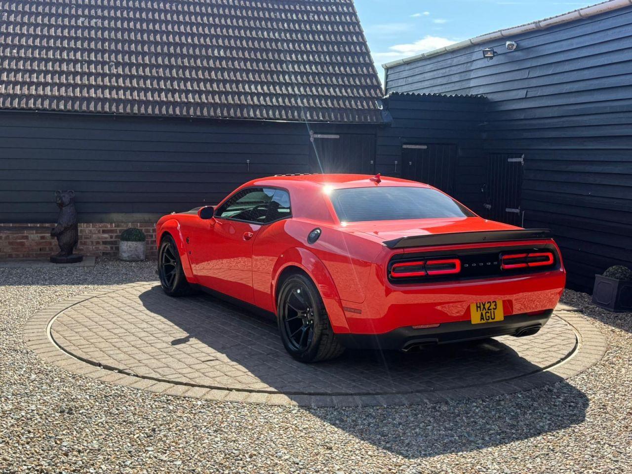 Dodge Challenger view 41