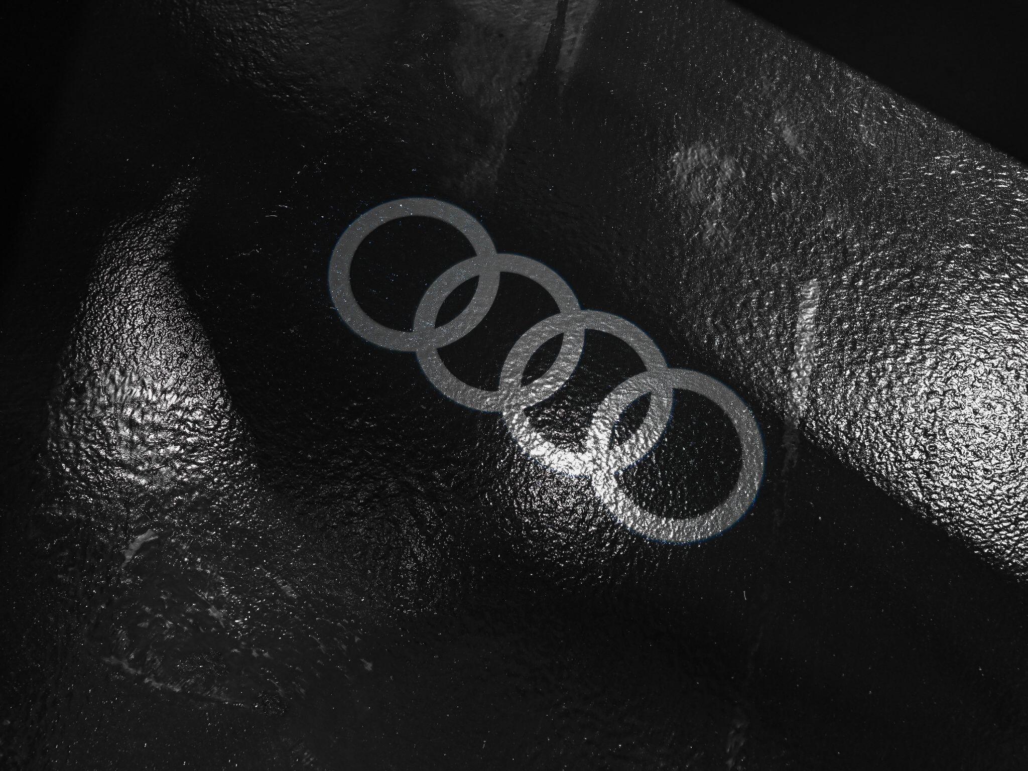 Audi S4 view 33