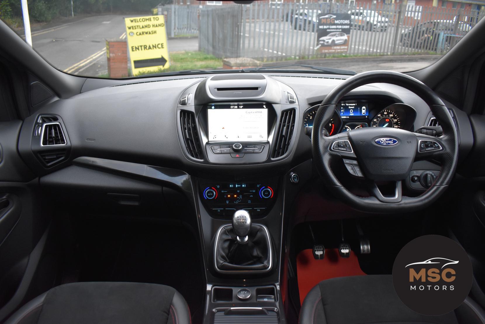 Ford Kuga view 40