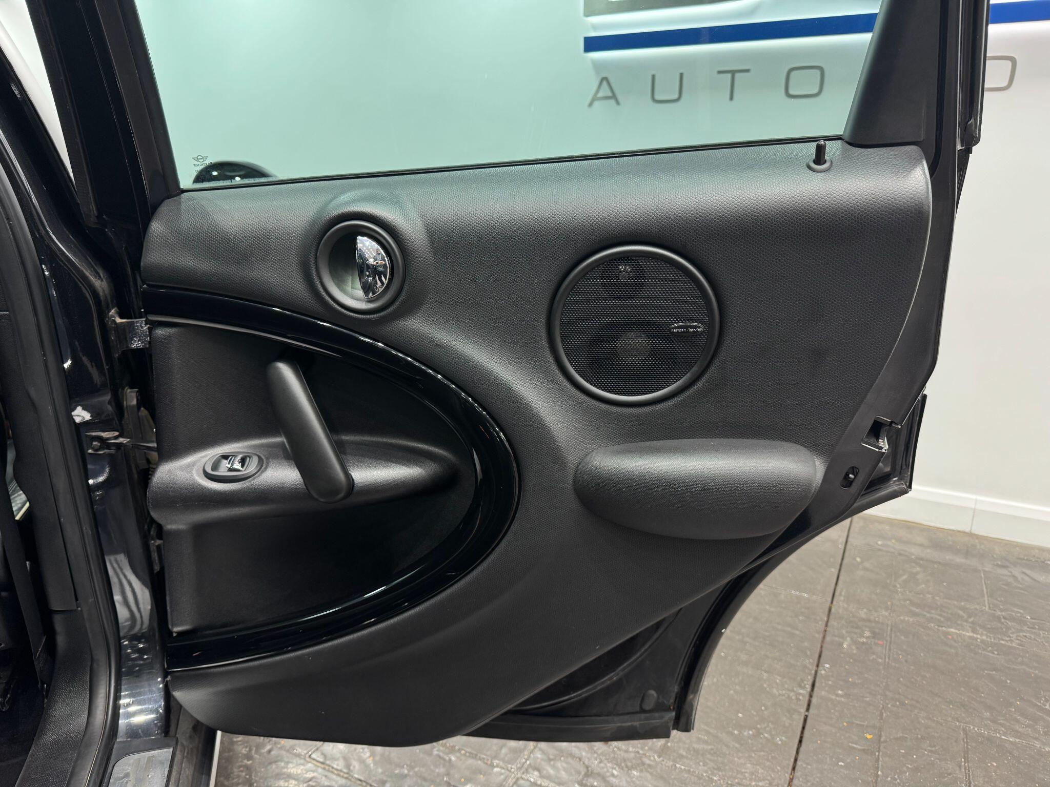MINI Countryman view 47
