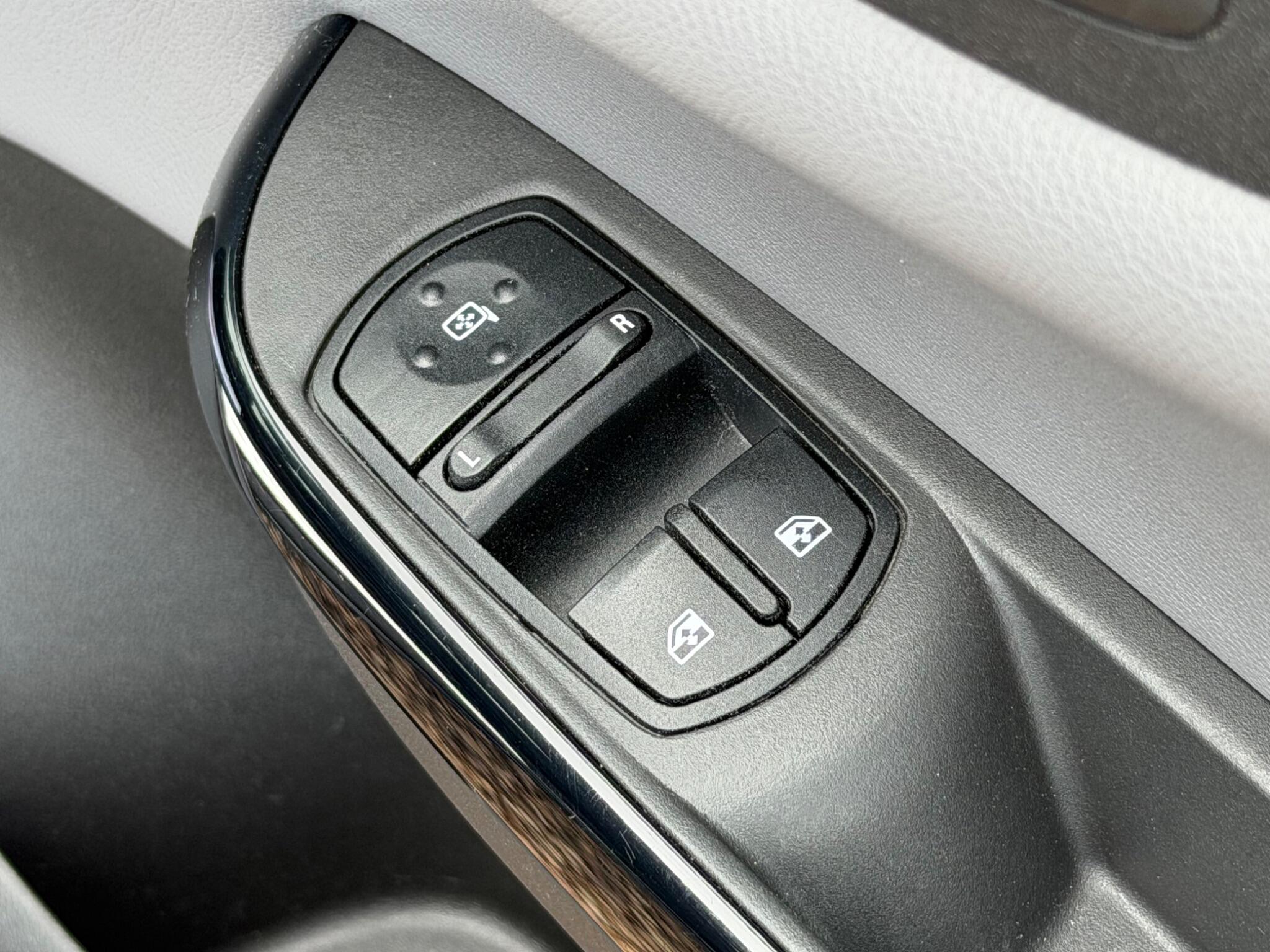 Vauxhall Corsa view 42