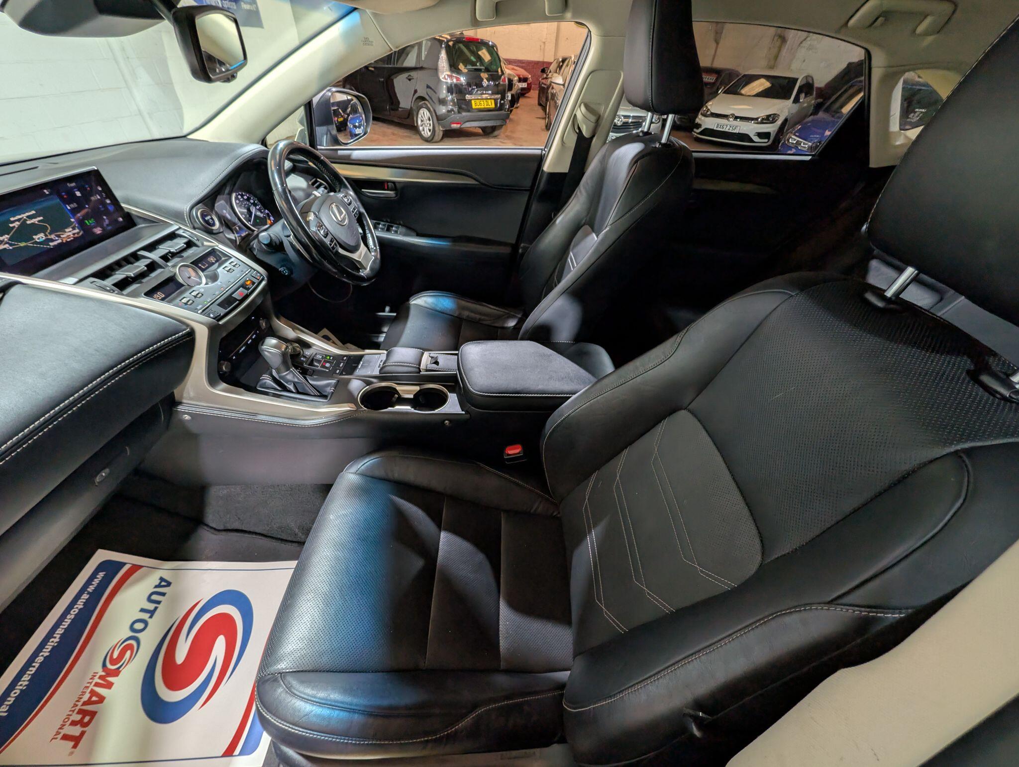 Lexus NX view 72