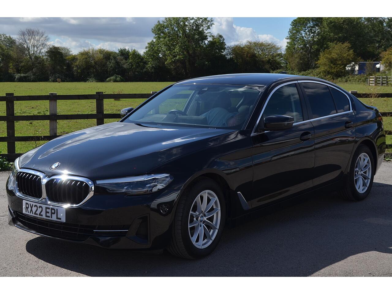 BMW 5 Series view 5