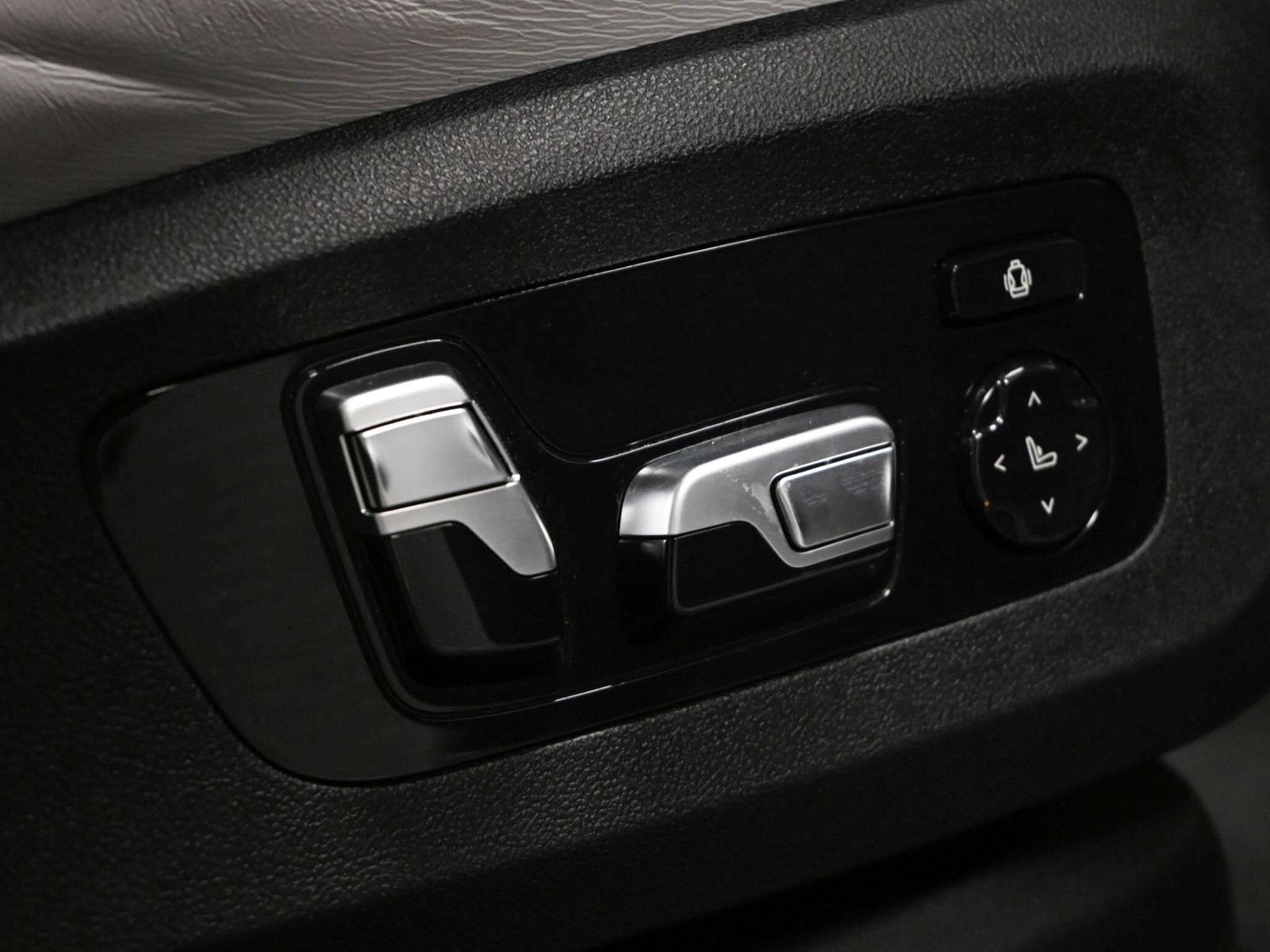 BMW X6 M view 34