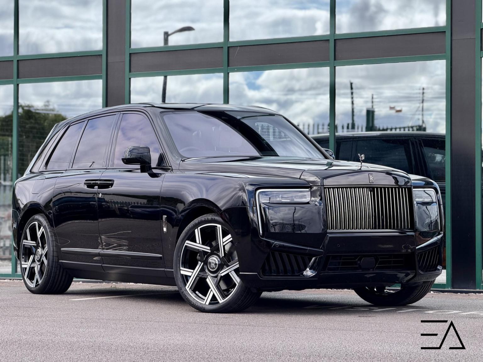 2020 Rolls-Royce Cullinan in Black for sale