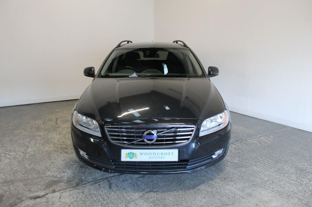 Volvo V70 view 13