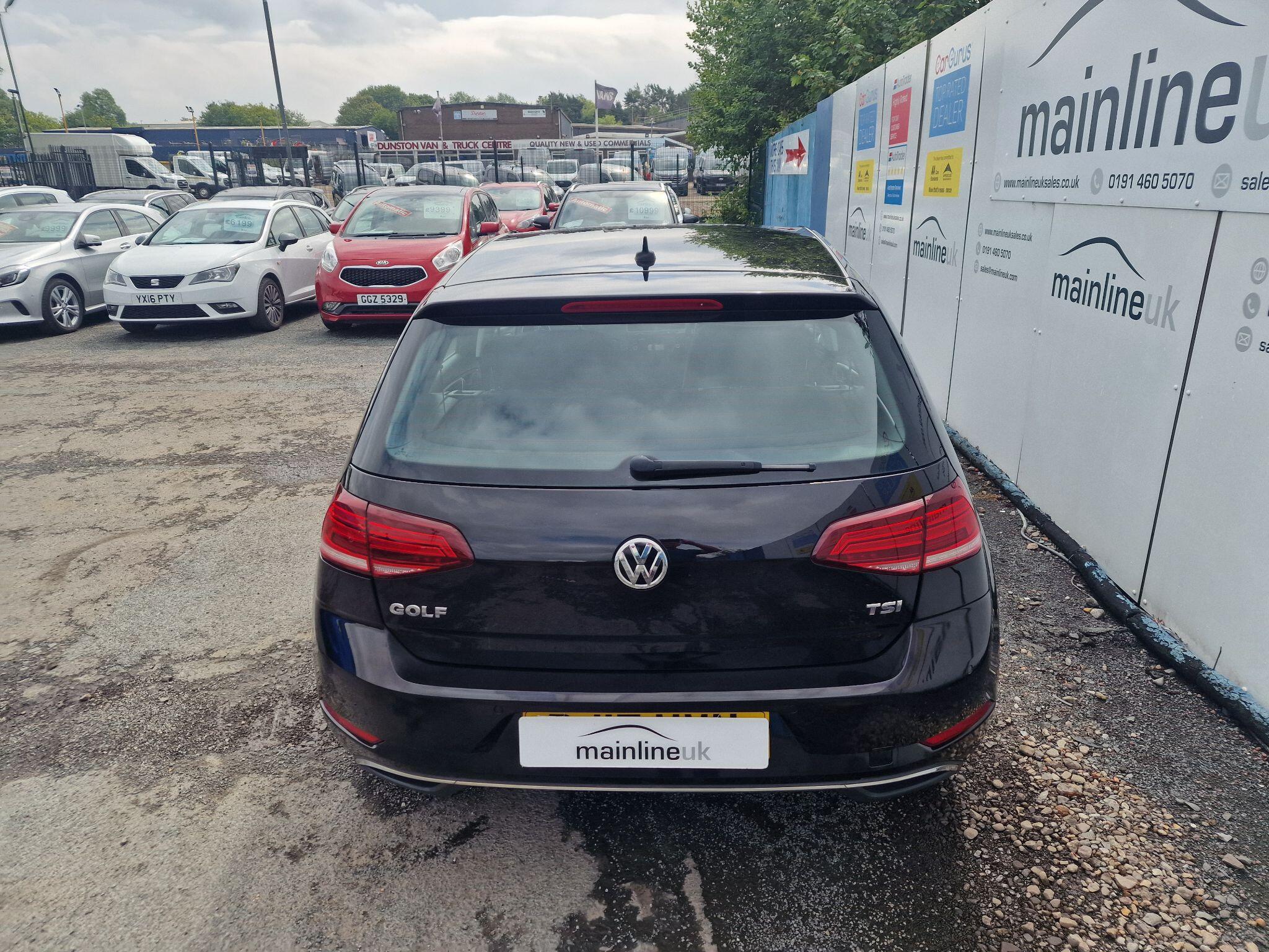 Volkswagen Golf view 15