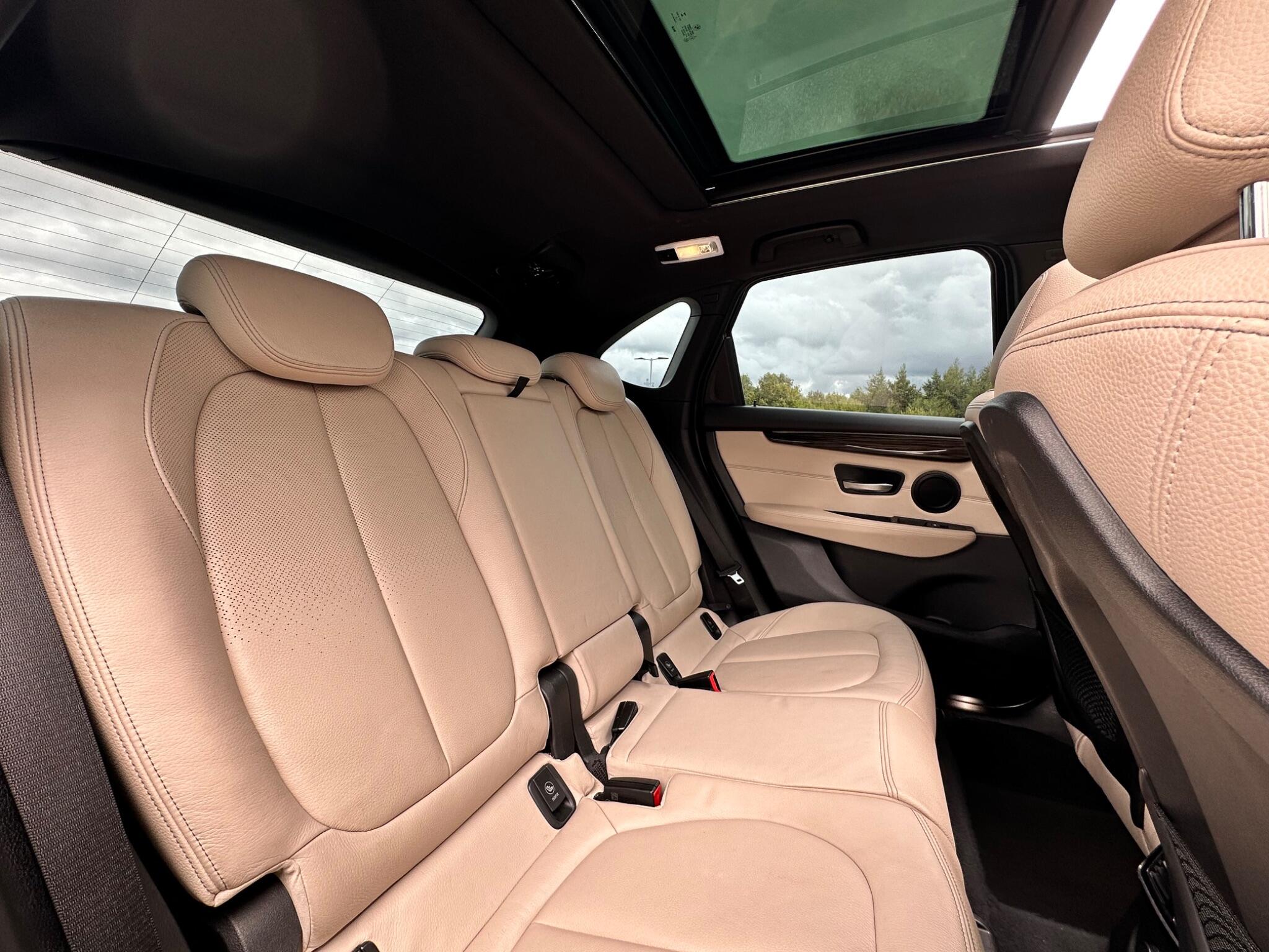 BMW 2 Series Active Tourer view 34