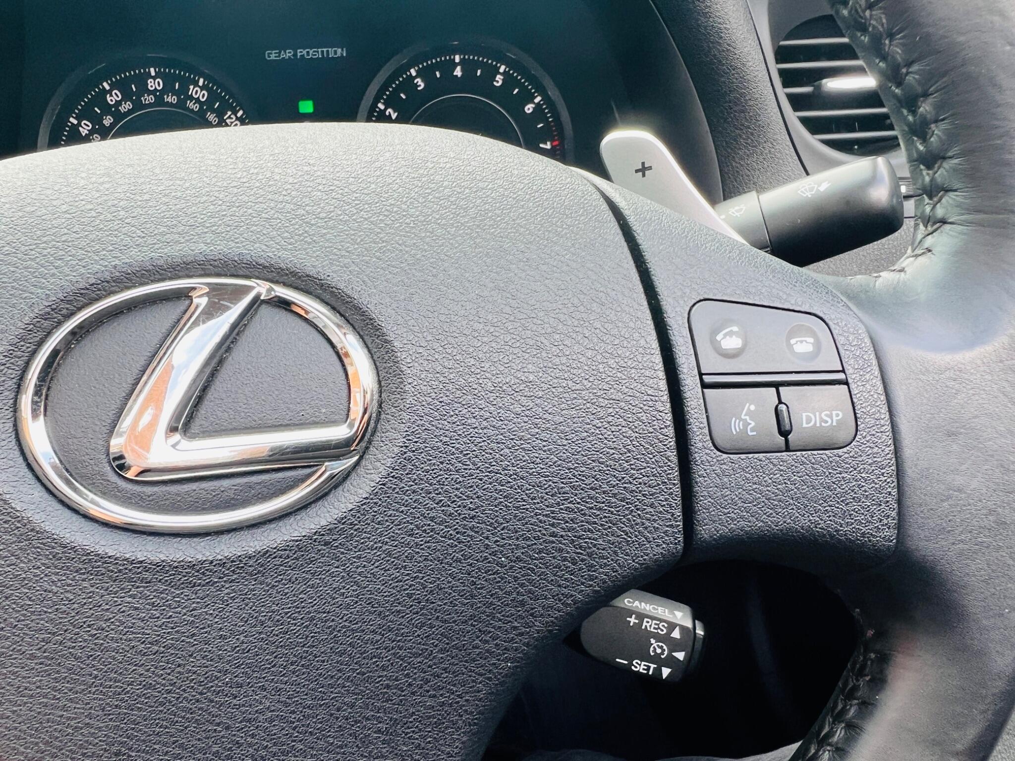 Lexus Is view 61