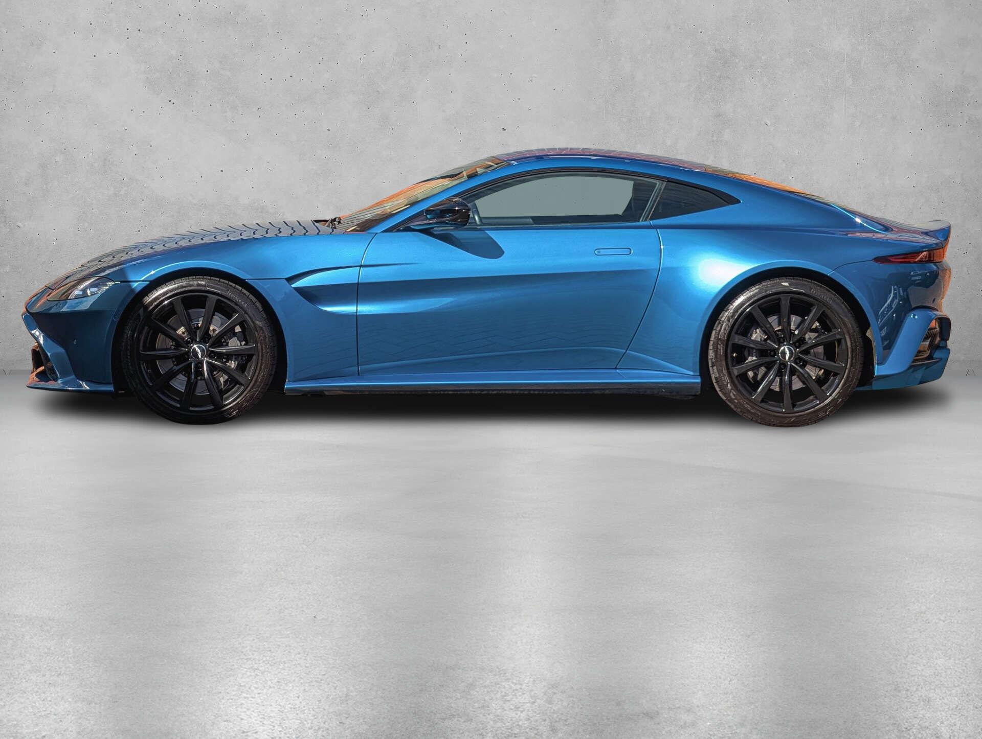 Aston Martin Vantage view 4