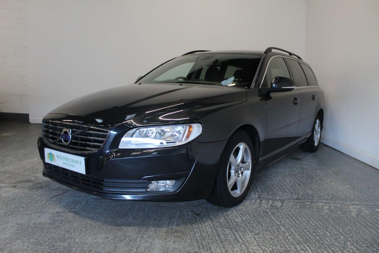 Volvo V70 view 2