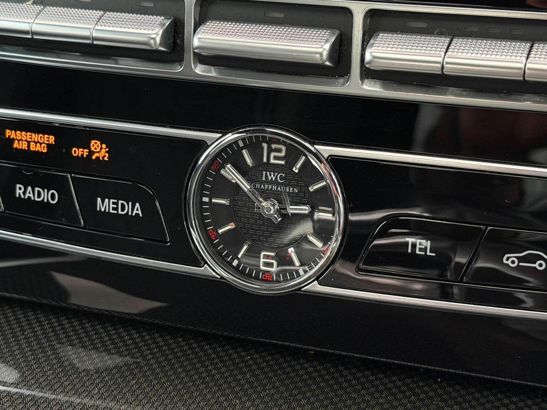 Mercedes-Benz G-Class view 45
