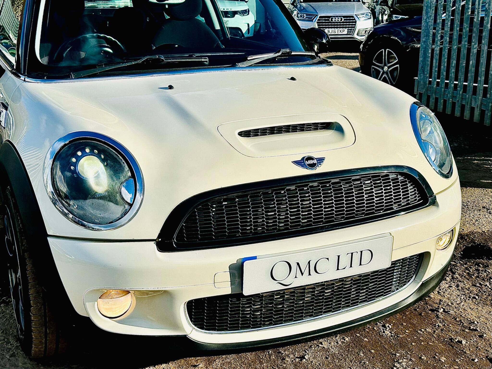 Mini Clubman view 2