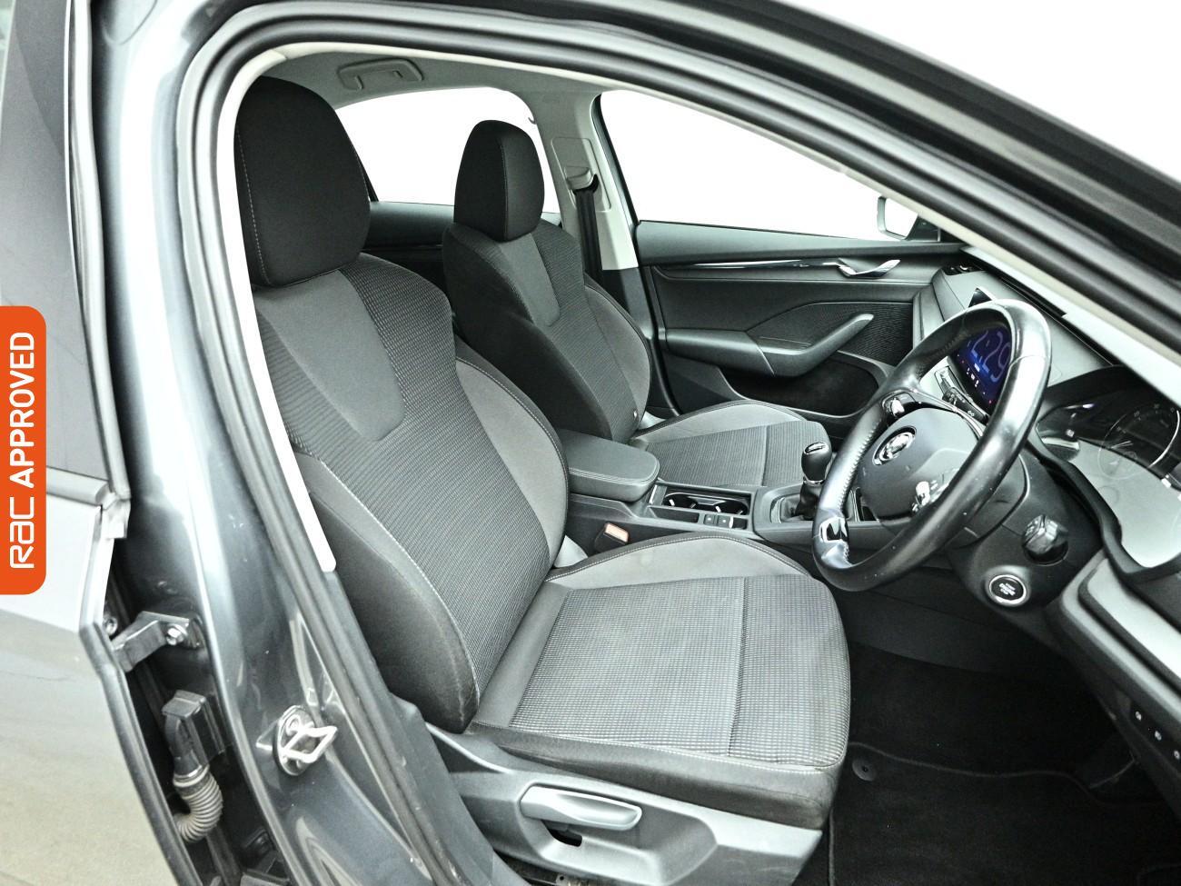 Skoda Octavia view 12