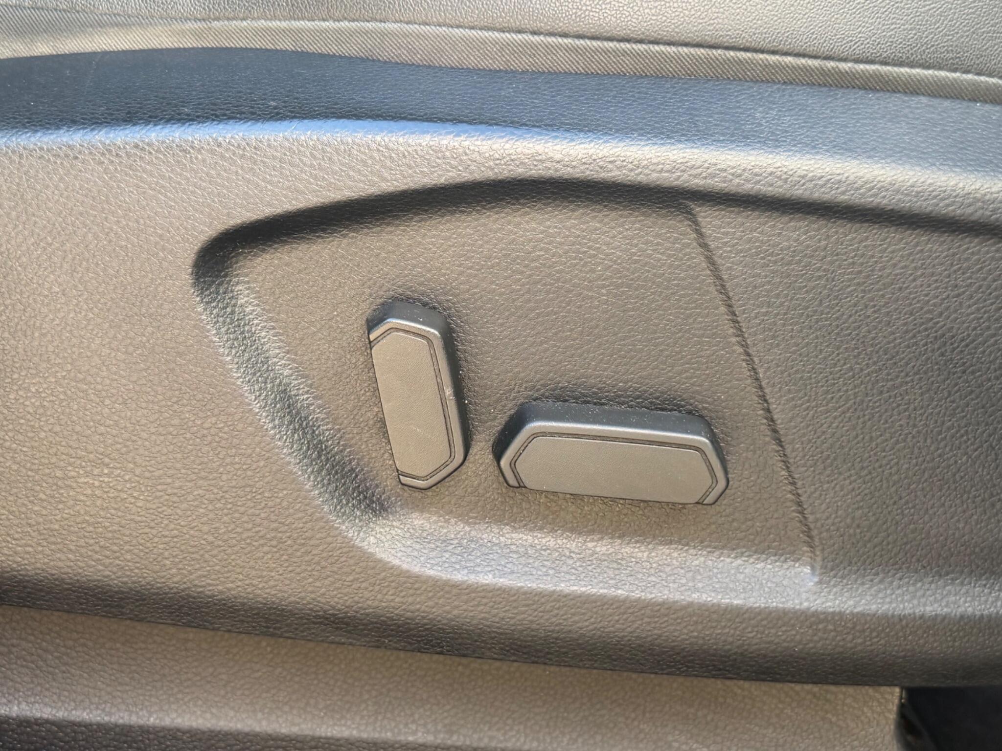 Ford Ranger view 18