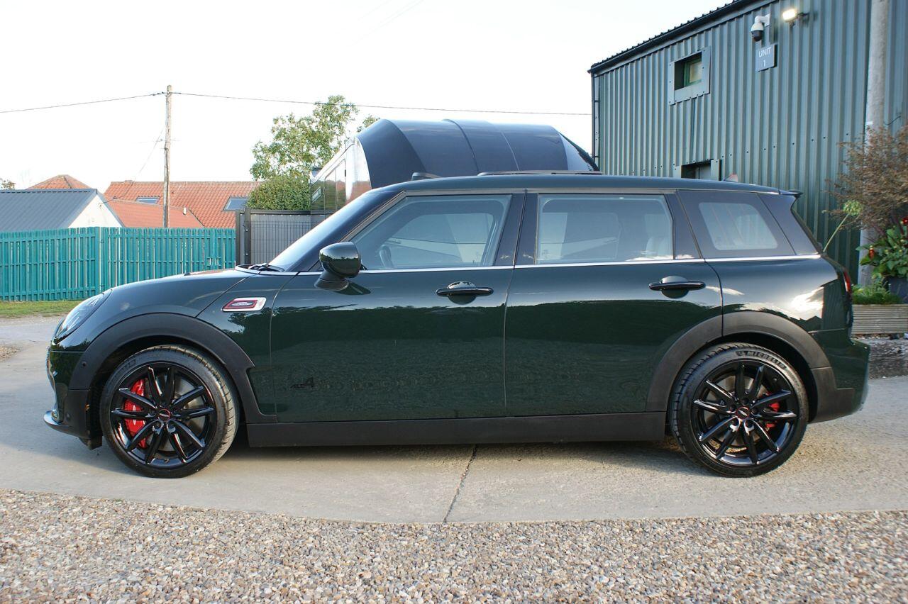 Mini Clubman view 21
