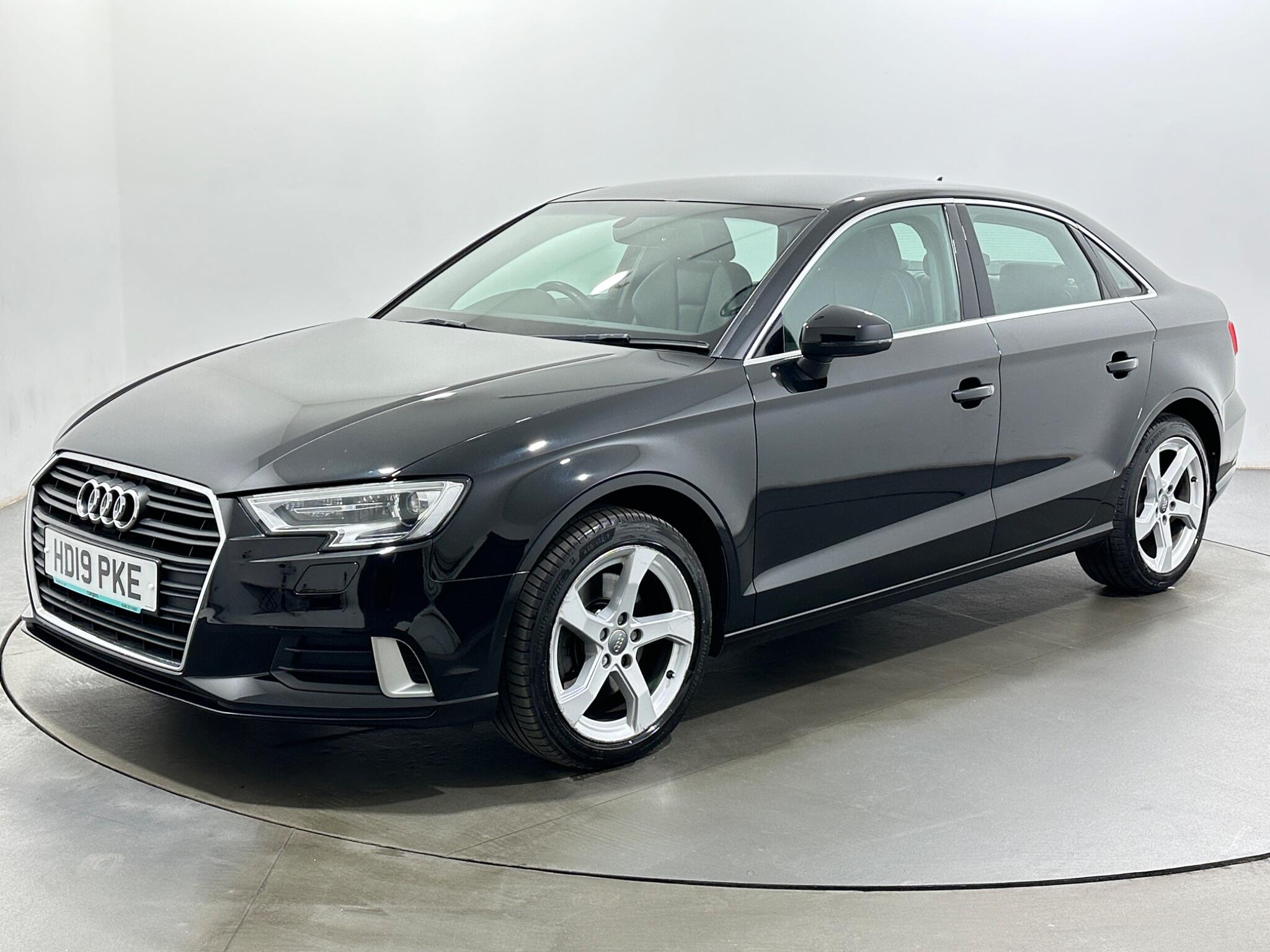 Audi A3 view 4