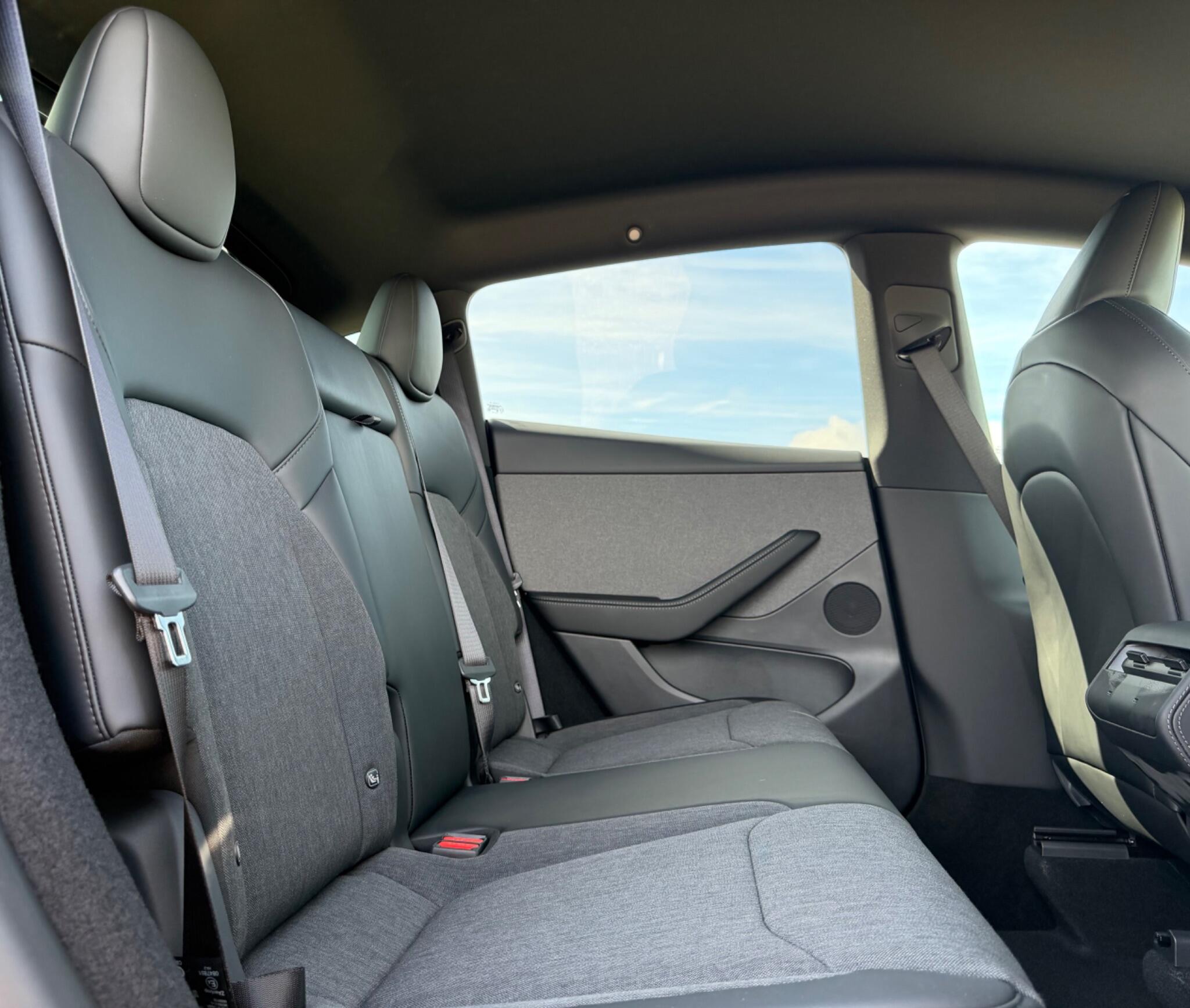 Tesla Model Y view 29