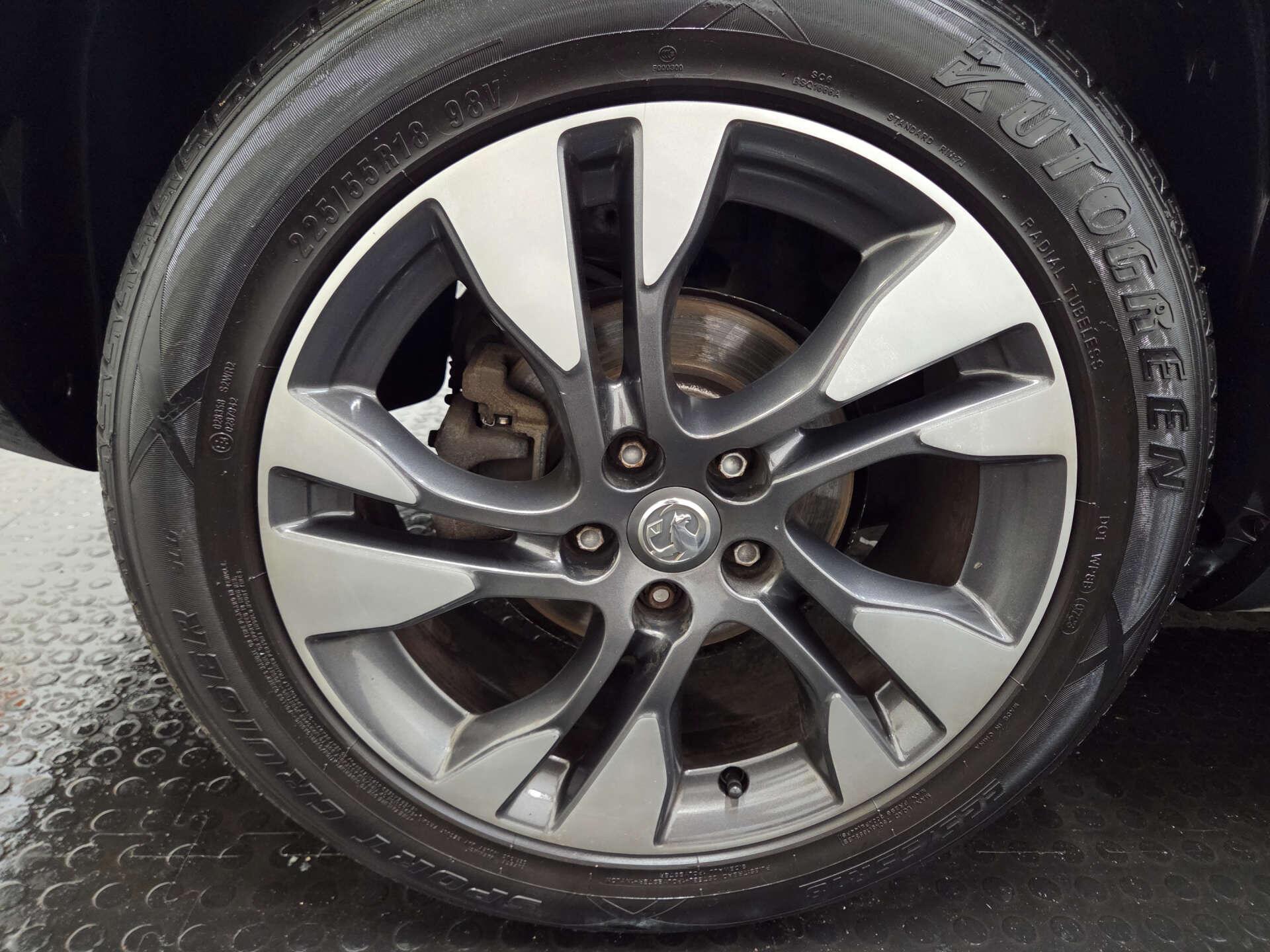 Vauxhall Grandland X view 28