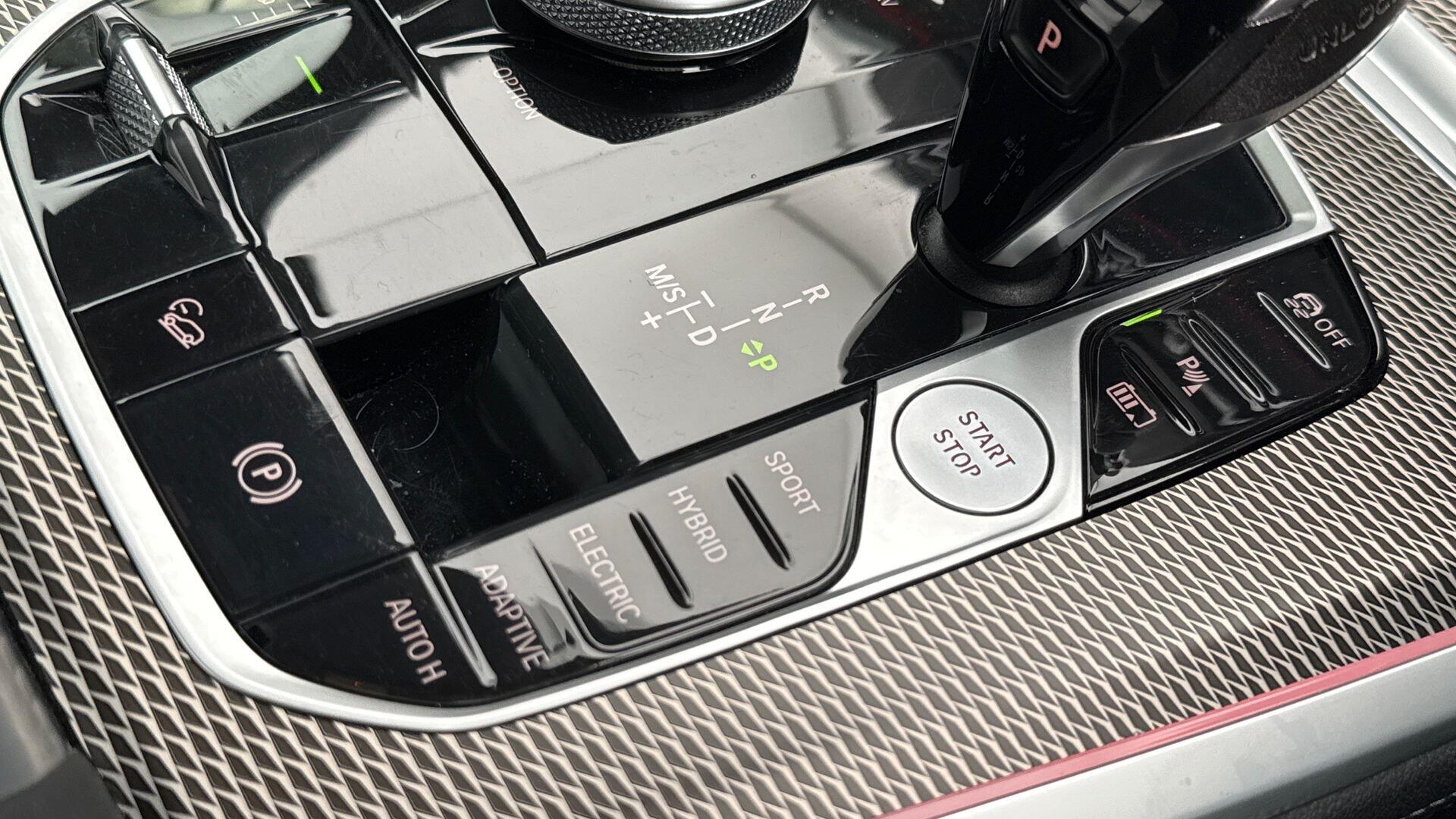 BMW X5 view 20