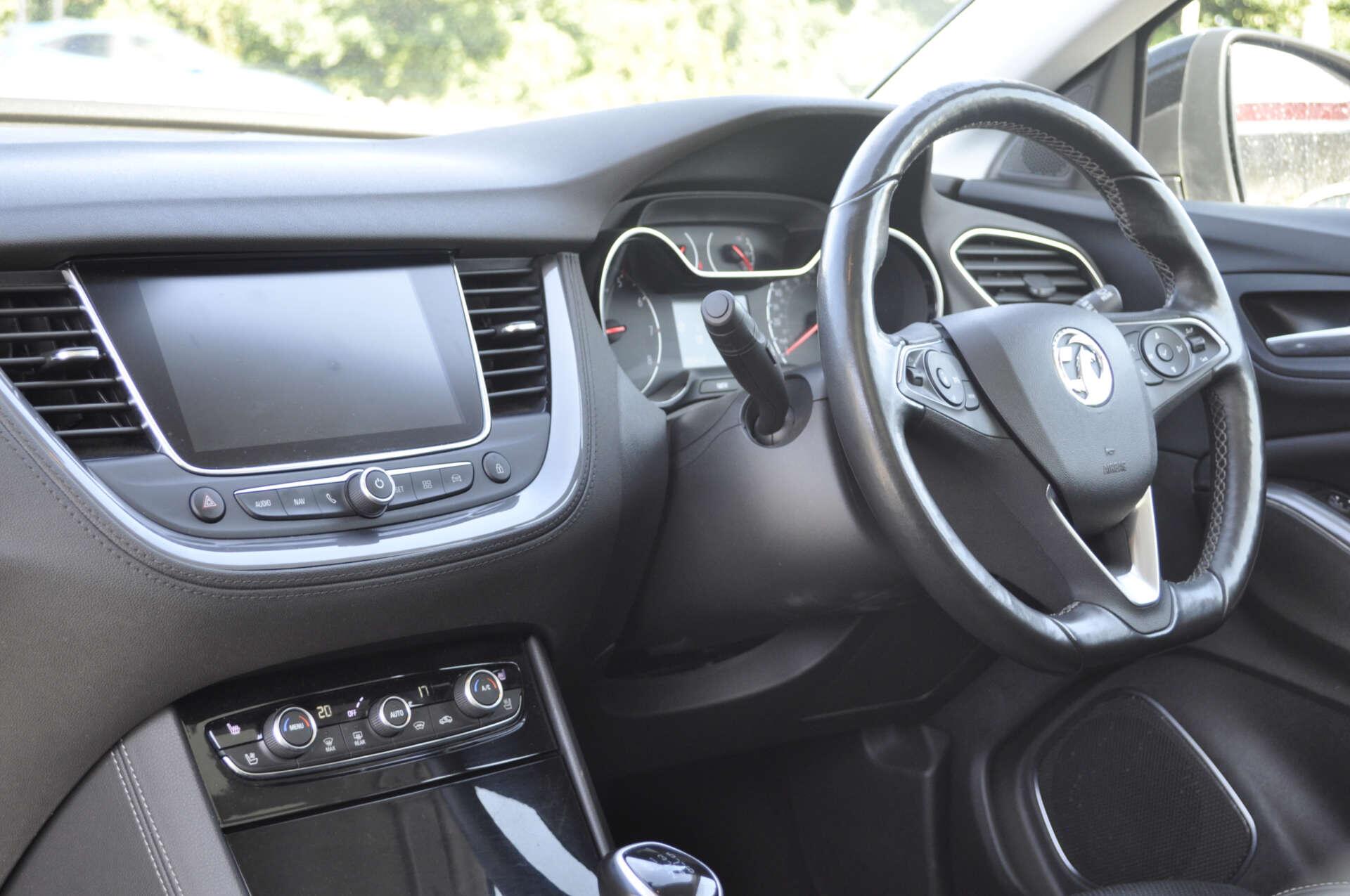 Vauxhall Grandland X view 15