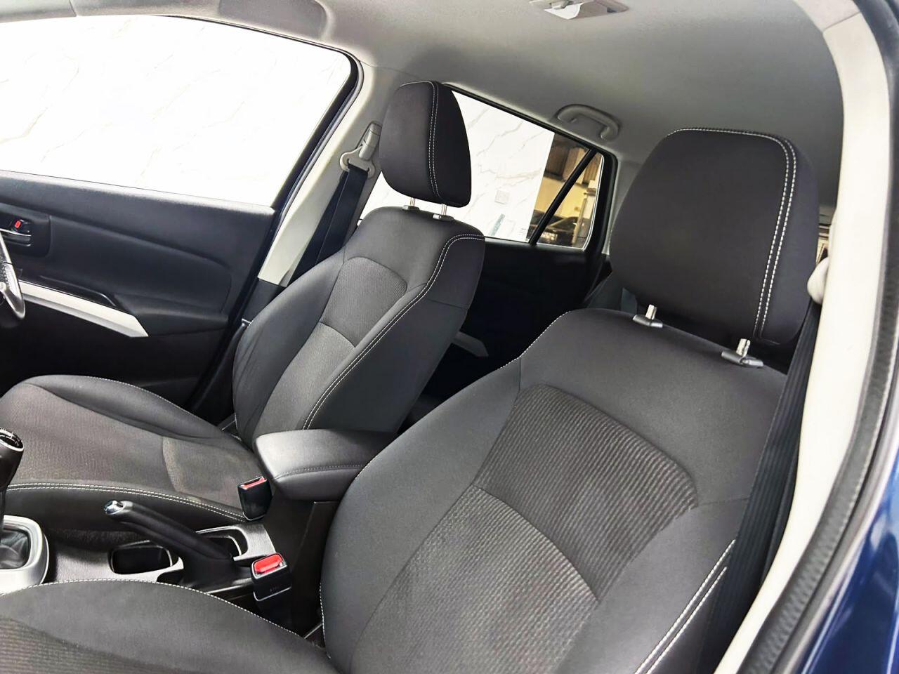 Suzuki SX4 S-Cross view 13
