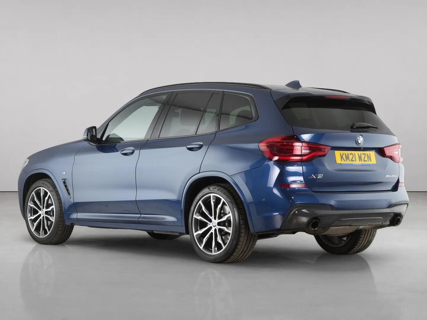 BMW X3 view 6