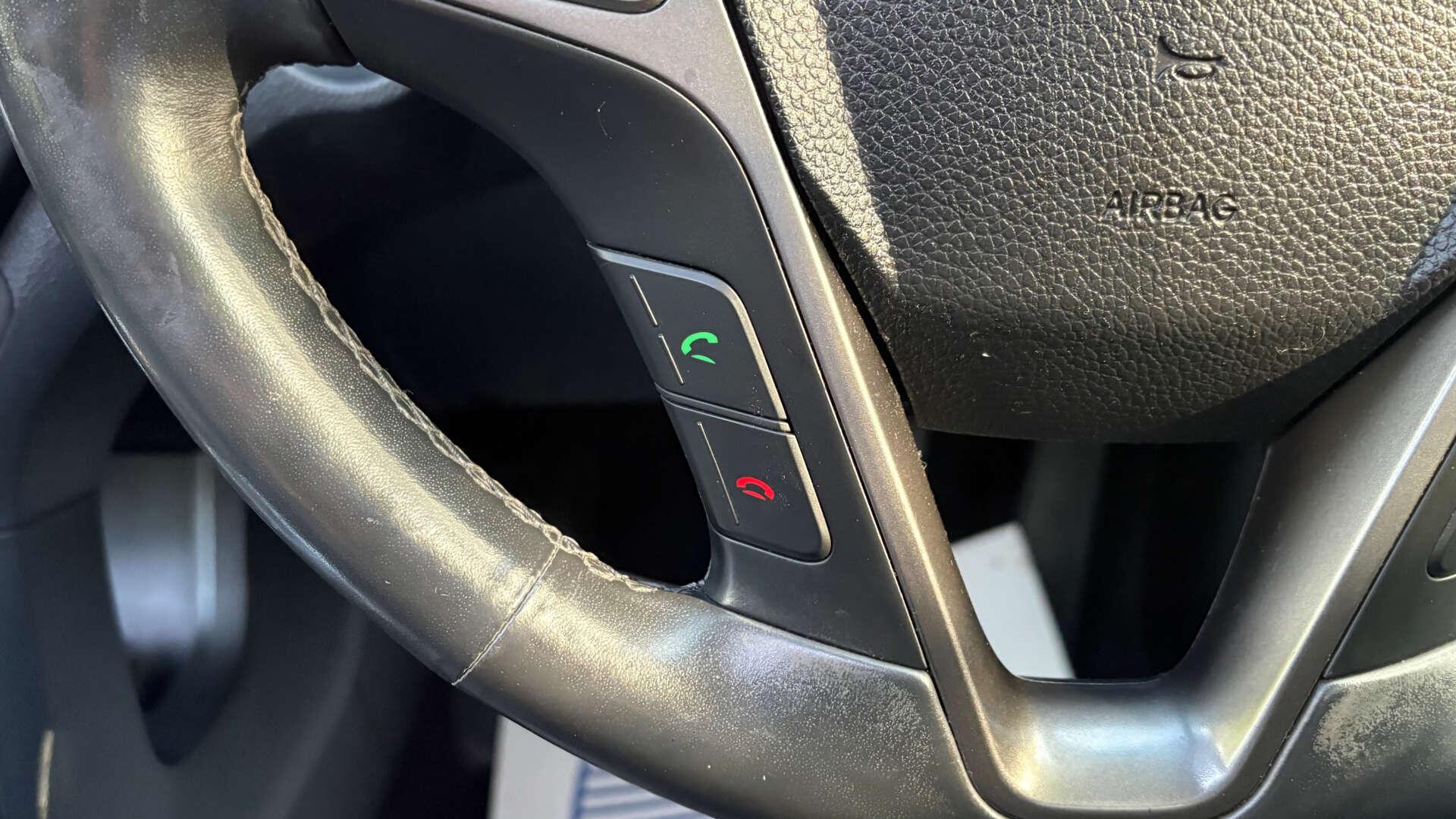 Hyundai Santa Fe view 18