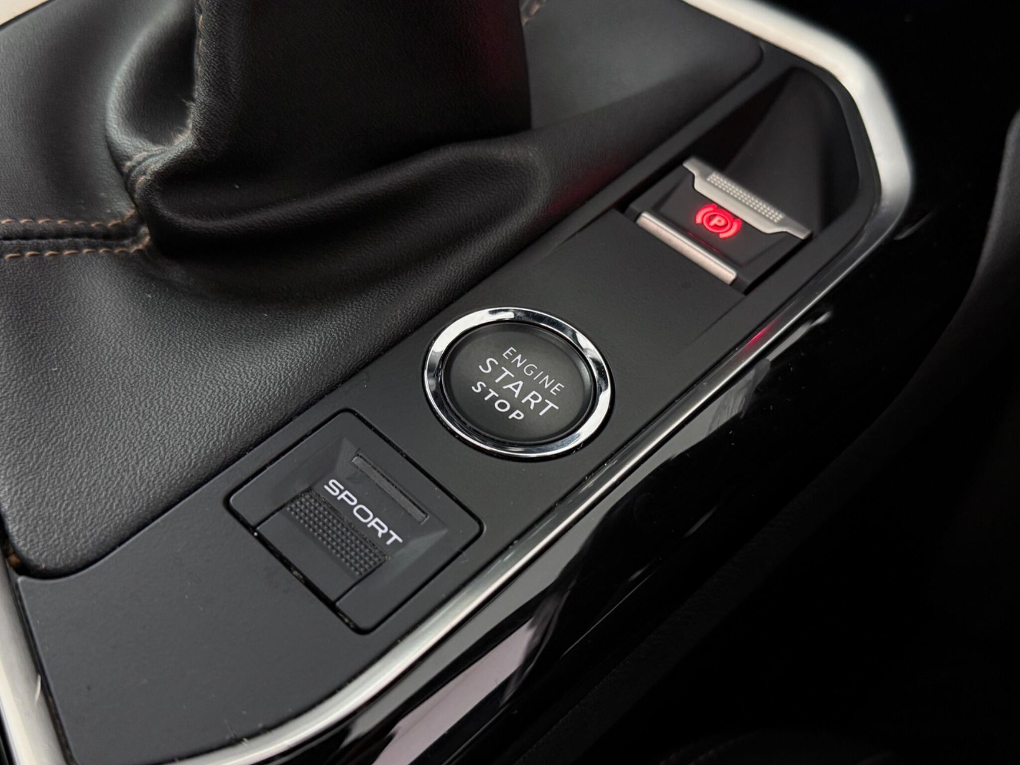 Peugeot 5008 view 22