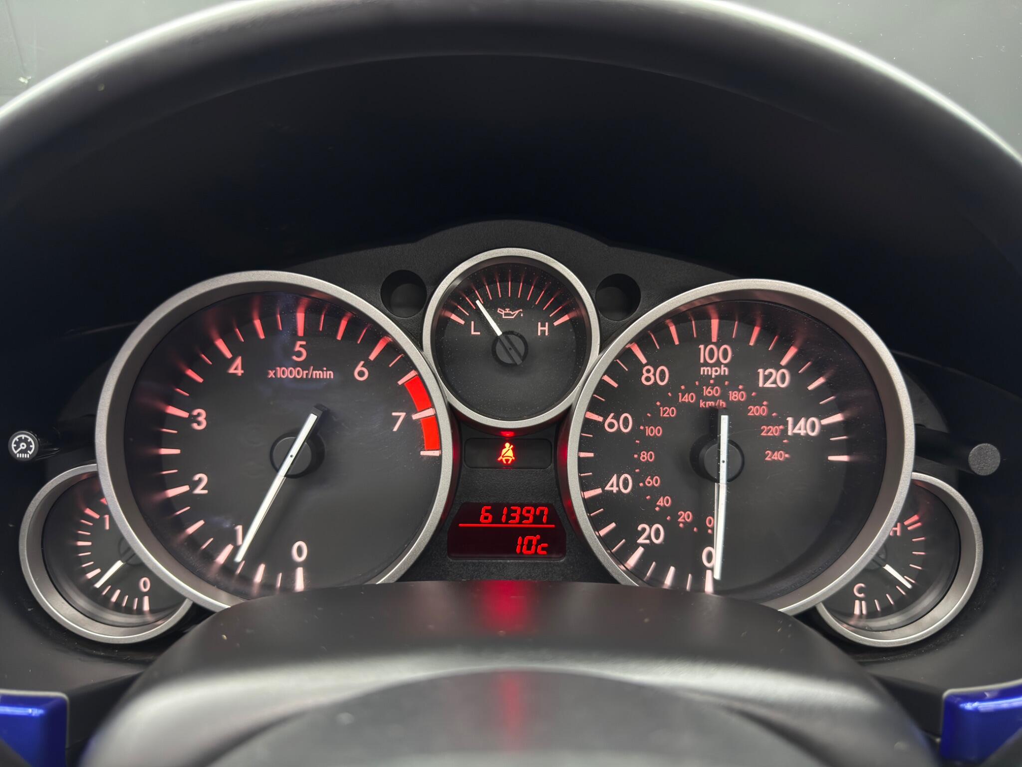 Mazda MX-5 view 18